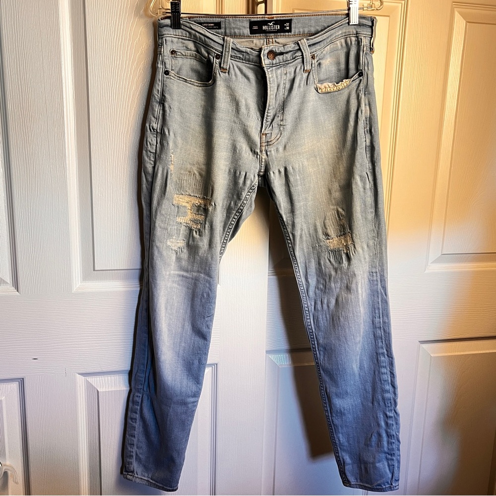 Hollister Men’s 32x30 super skinny ripped light wash jeans